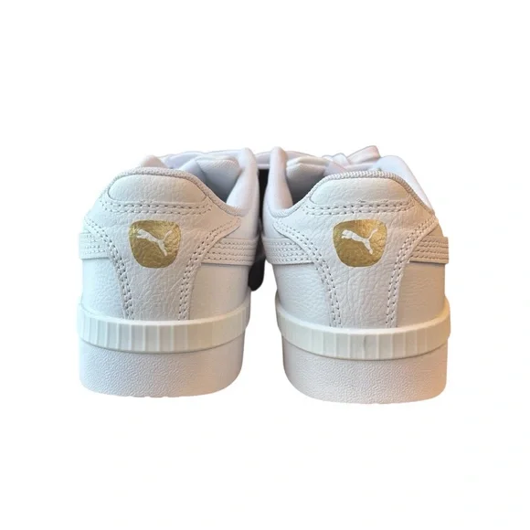 Puma Women’s Court Sneaker 7.5 White Like New Leather Casual Low Tops - Picture 2 of 10
